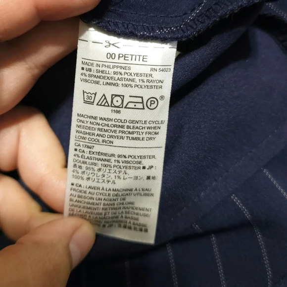 BANANA REPUBLIC NWT Navy with White Pinstripe, Cascade A-line Skirt, 00P - Picture 13 of 14